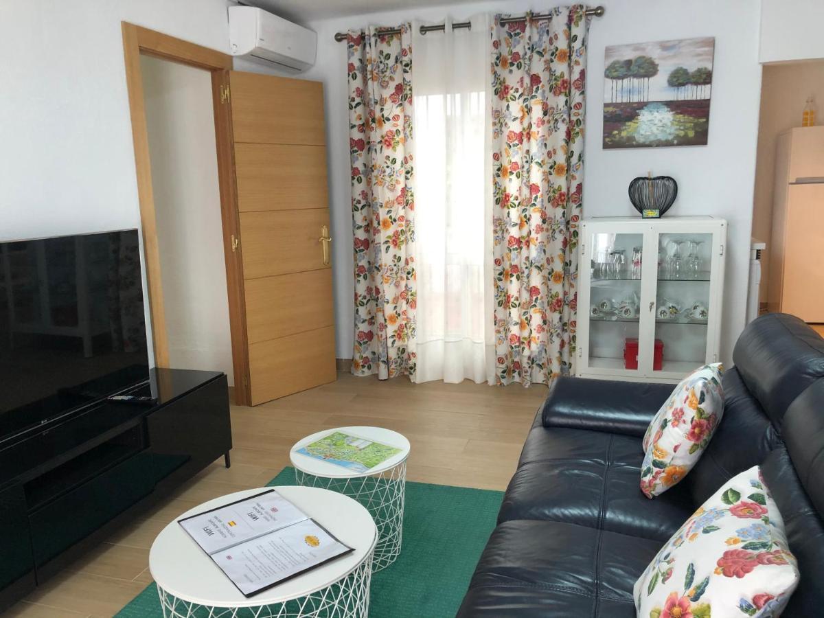 Albi B&B Nerja Exteriör bild