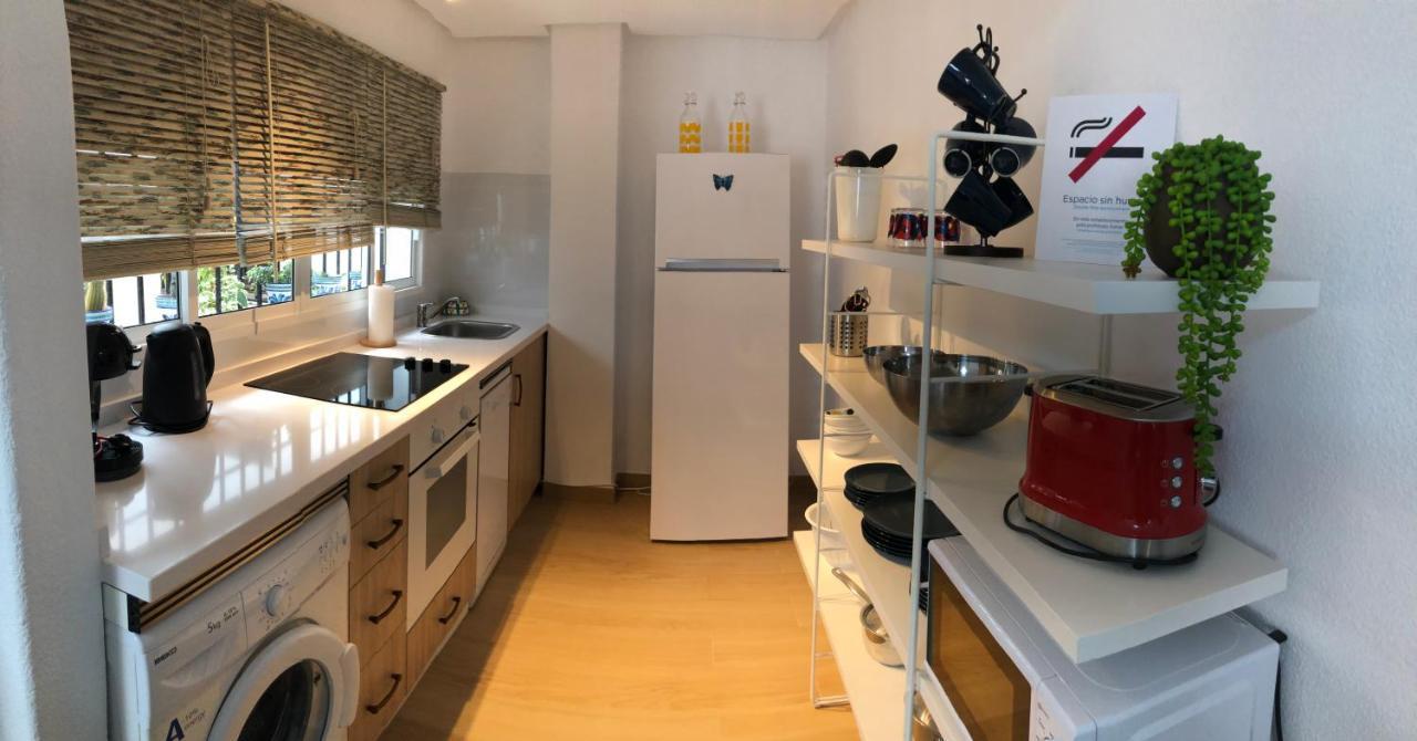 Albi B&B Nerja Exteriör bild